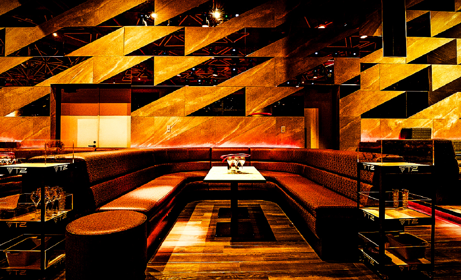 t2shinjuku-viptable-mainfloor-image